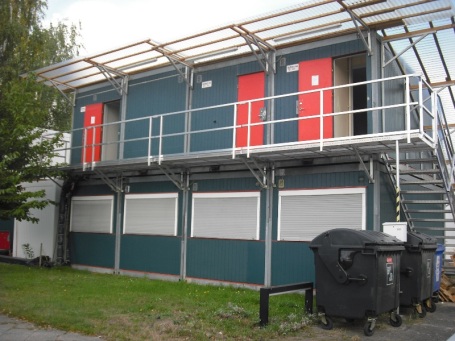 Treppenanlage mit Laufsteg und &Uuml;berdachung, Bild 1